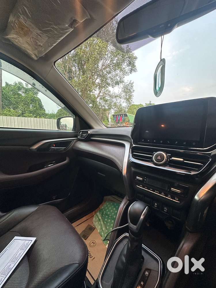 Maruti Suzuki Grand Vitara 2022 Petrol