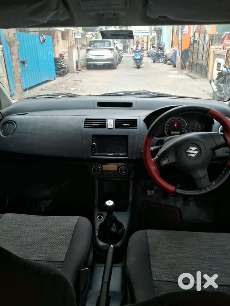 Maruti Suzuki Swift 1.3 Zxi, 2007, Petrol