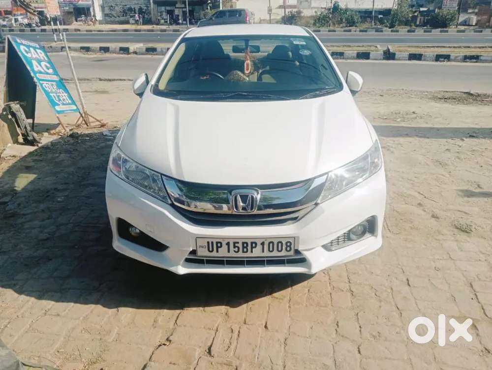 Honda City 1.5 V 2014