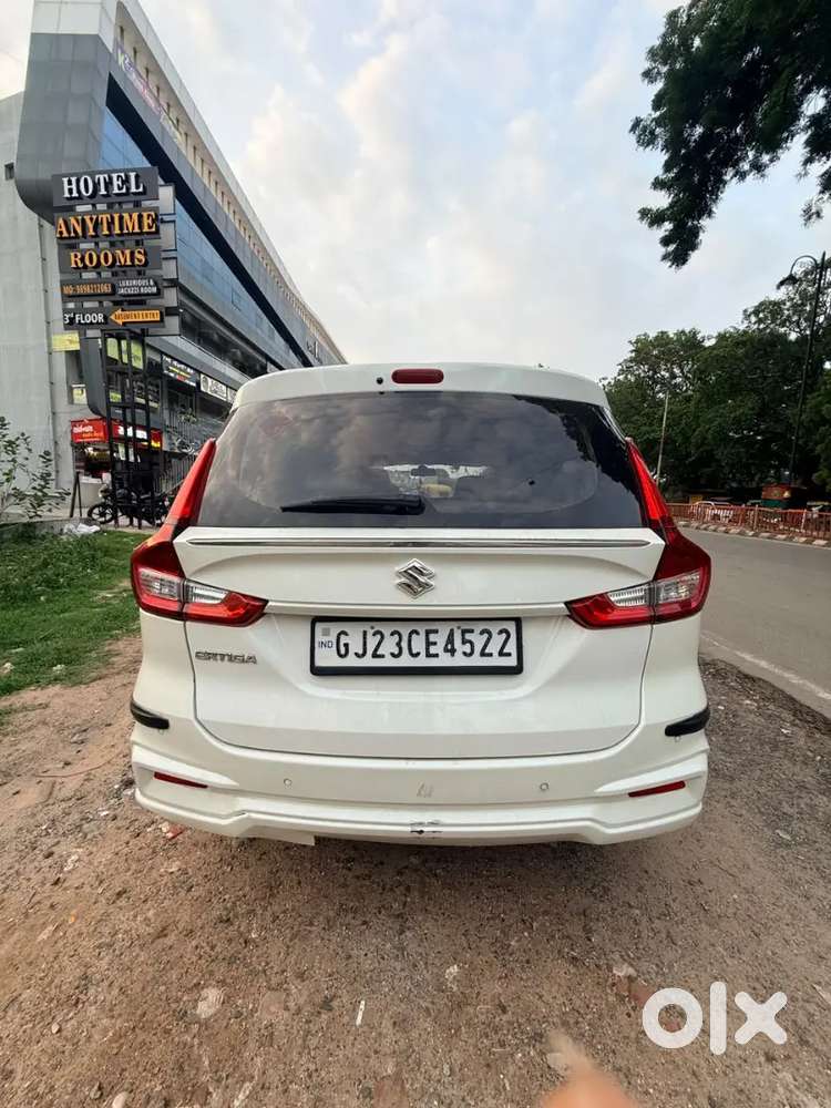 Maruti Suzuki Ertiga Zxi 2023 Cng & Petrol Manual
