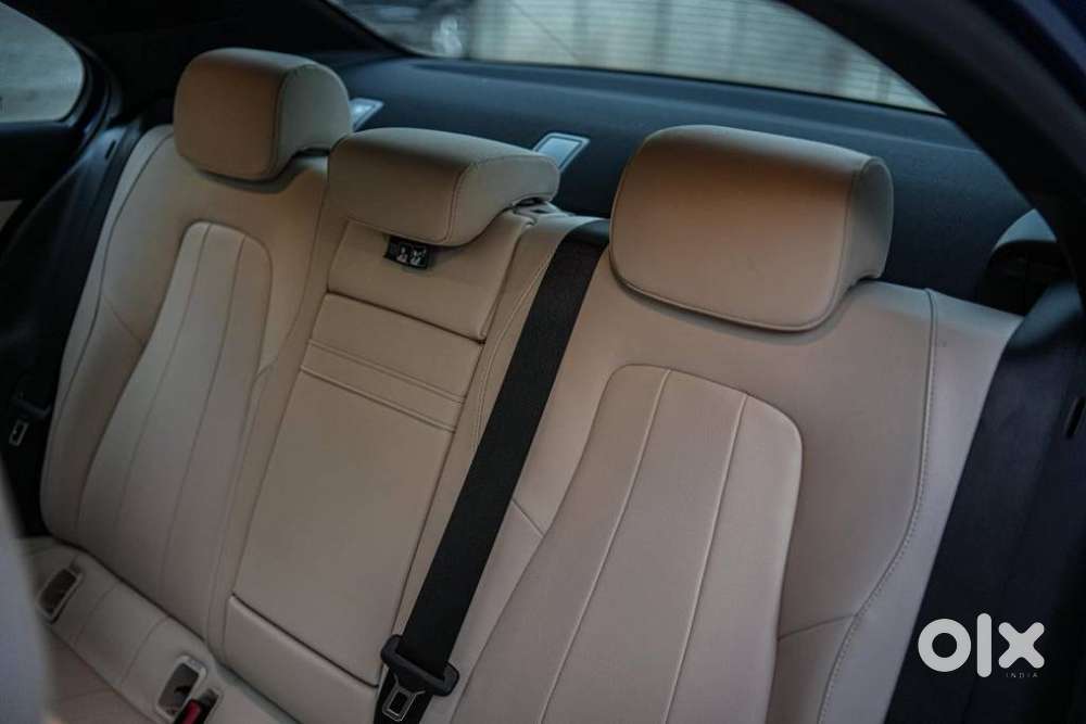 Mercedes-benz A-class Limousine 200, 2023, Petrol