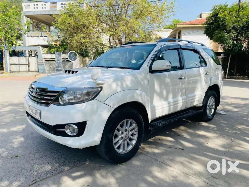 Toyota Fortuner, 2012, Diesel