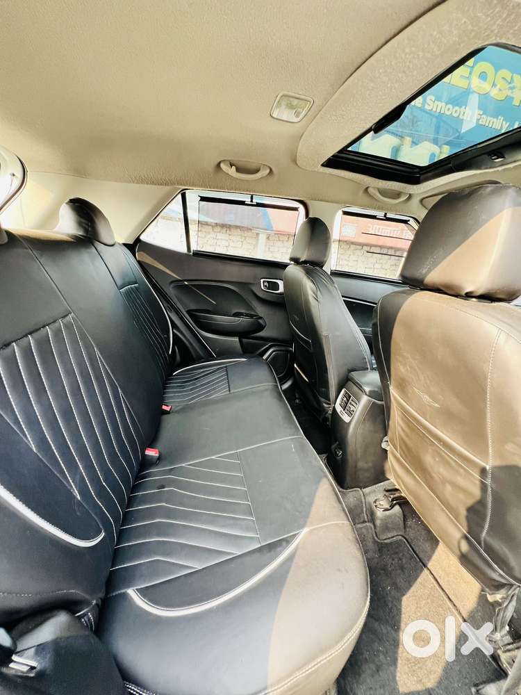 Hyundai Venue 1.2 S (o), 2019, Petrol