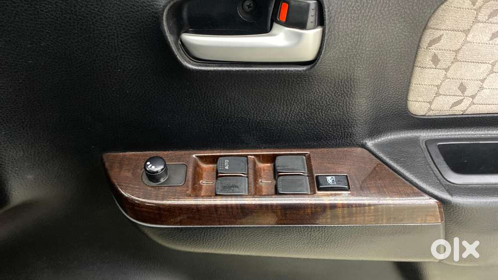 Maruti Suzuki Wagon R Vxi Amt, 2016, Petrol