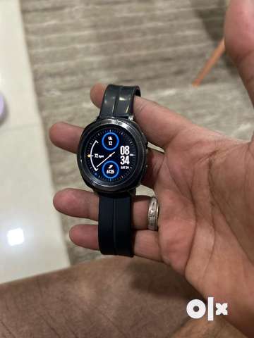 Olx samsung 2025 gear sport