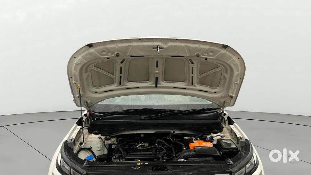 Hyundai Venue 1.2 S (o), 2022, Petrol