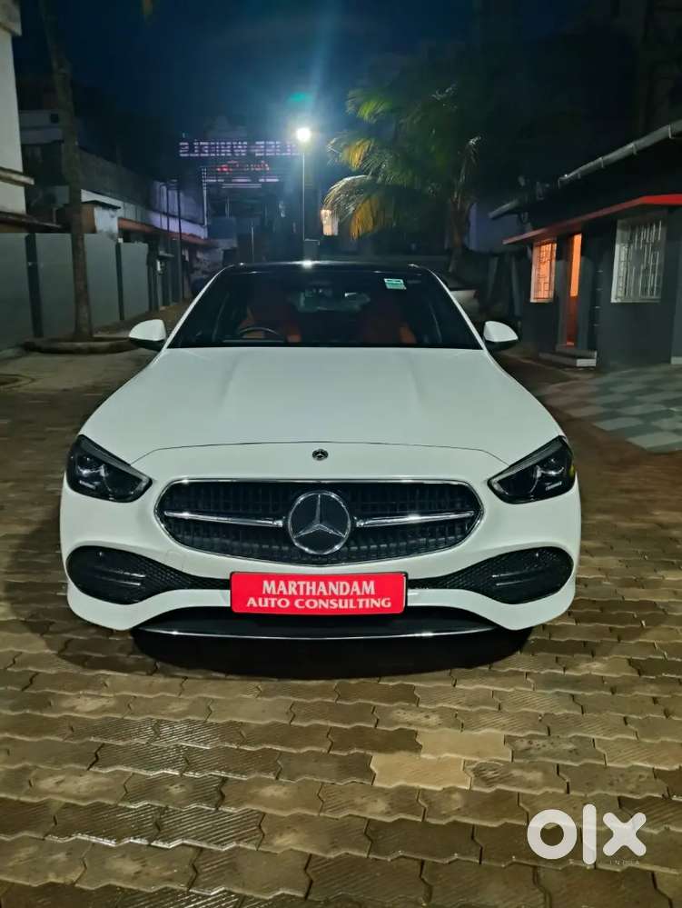Mercedes-benz C-class 2022 Diesel 45000 Km Driven