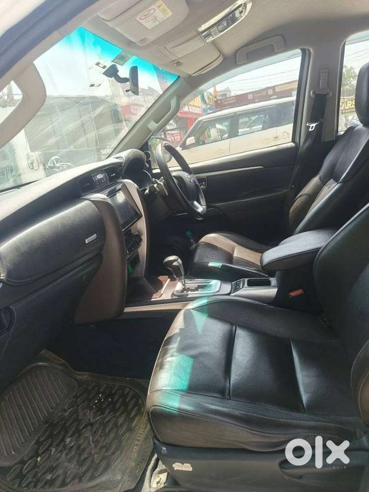 Toyota Fortuner 4x2 At 2.8 Diesel, 2016, Diesel