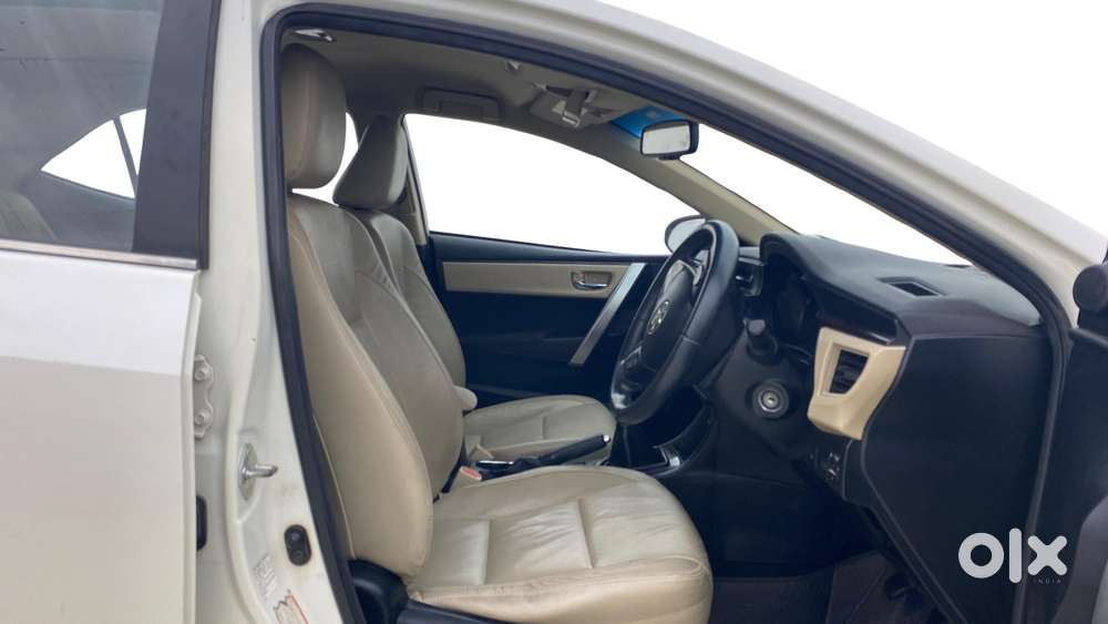 Toyota Corolla Altis 2013-2017 G Mt, 2015, Petrol