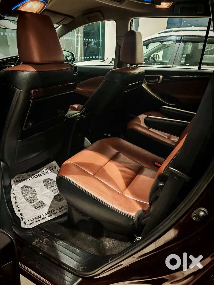 Toyota Innova Crysta