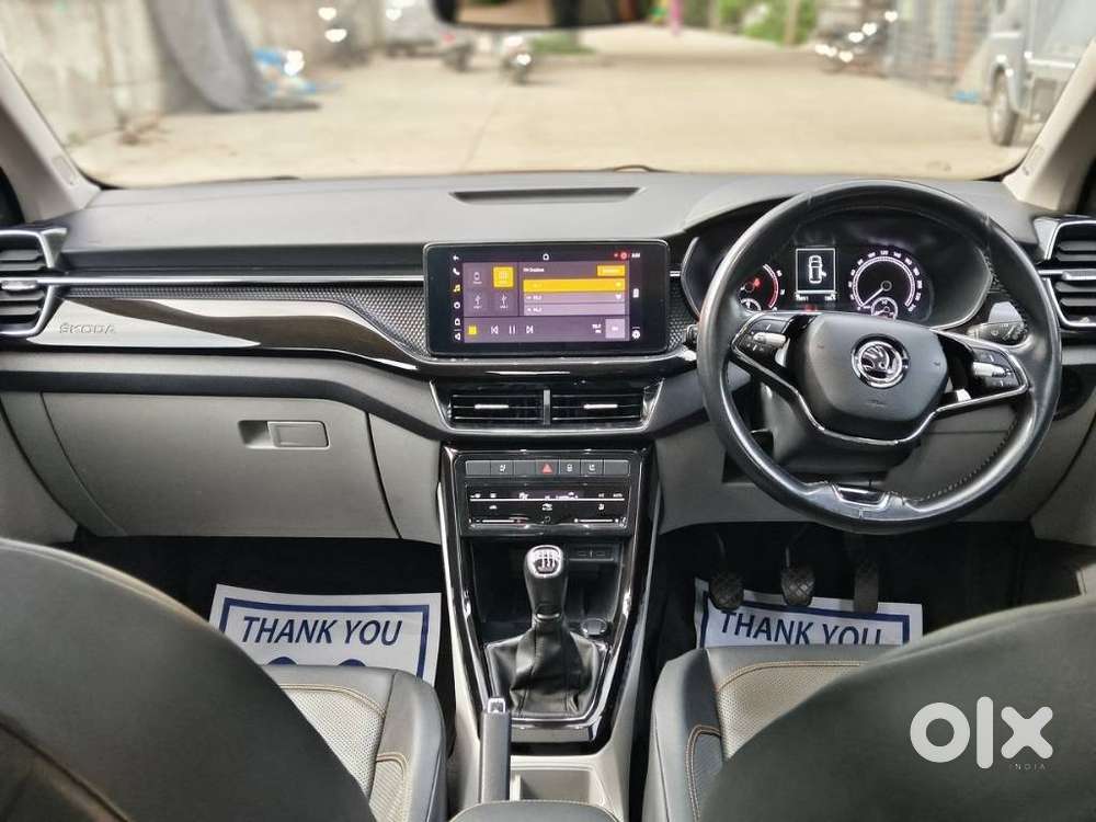 Skoda Kushaq 1.0 Tsi Style, 2022, Petrol