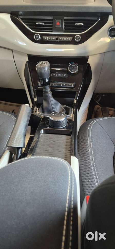 Tata Nexon 1.2 Revotron Xz Plus, 2020, Petrol