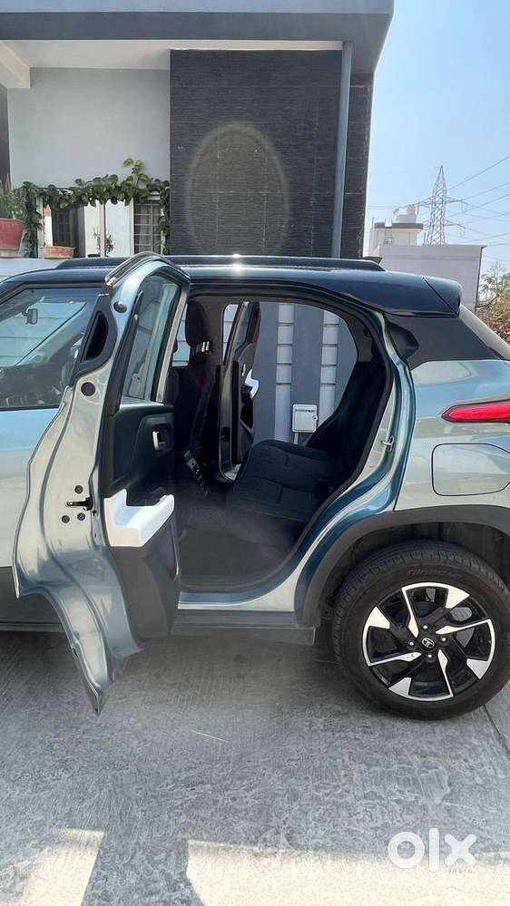 Tata Punch Creative Dt Amt