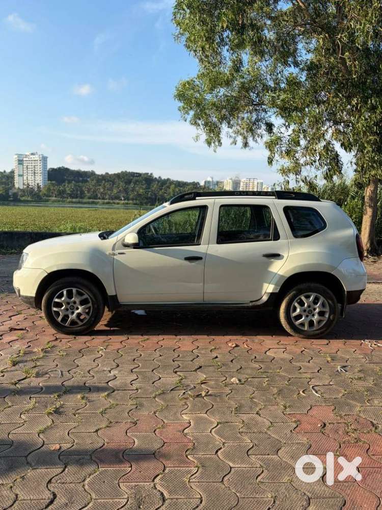 Renault Duster Rxe, 2019, Petrol