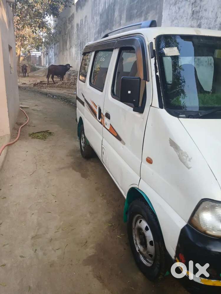 Lpg Pass Hai Cng Per Chal Rahi Hai