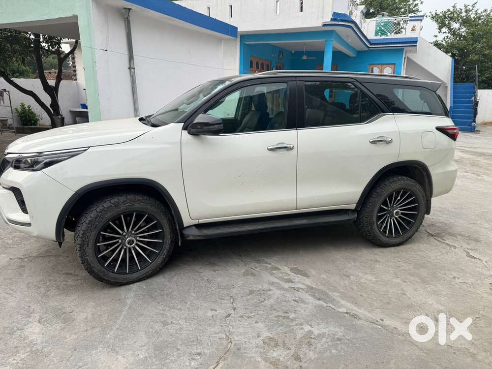 Toyota Fortuner Diesel Well Maintained