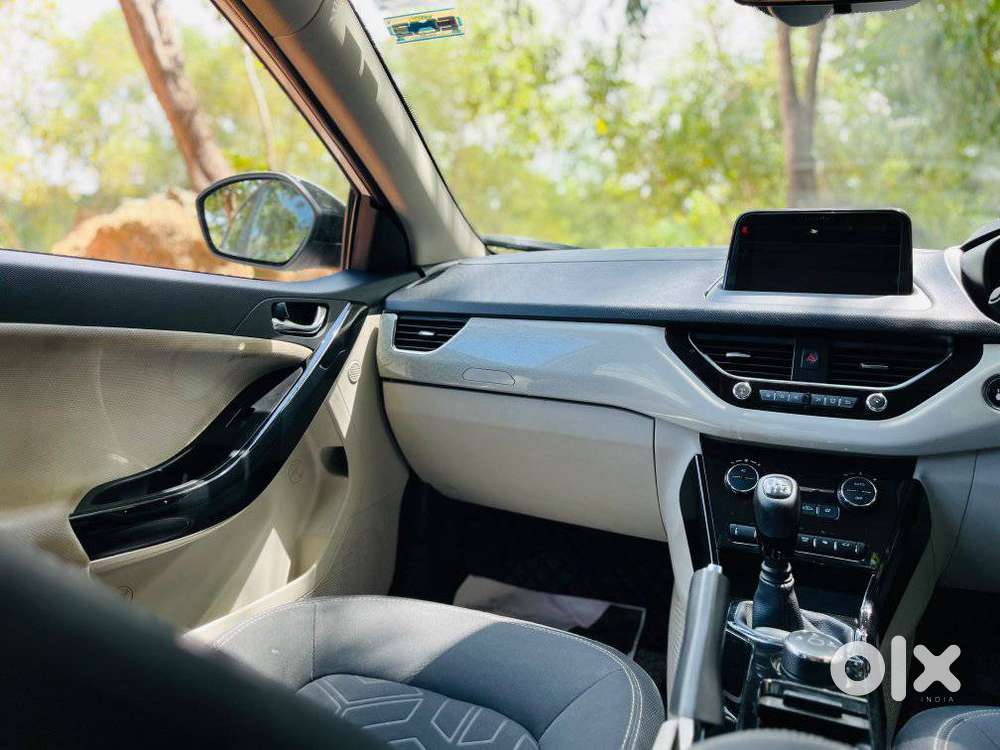 Tata Nexon 1.2 Revotron Xz Plus Dual Tone, 2021, Petrol