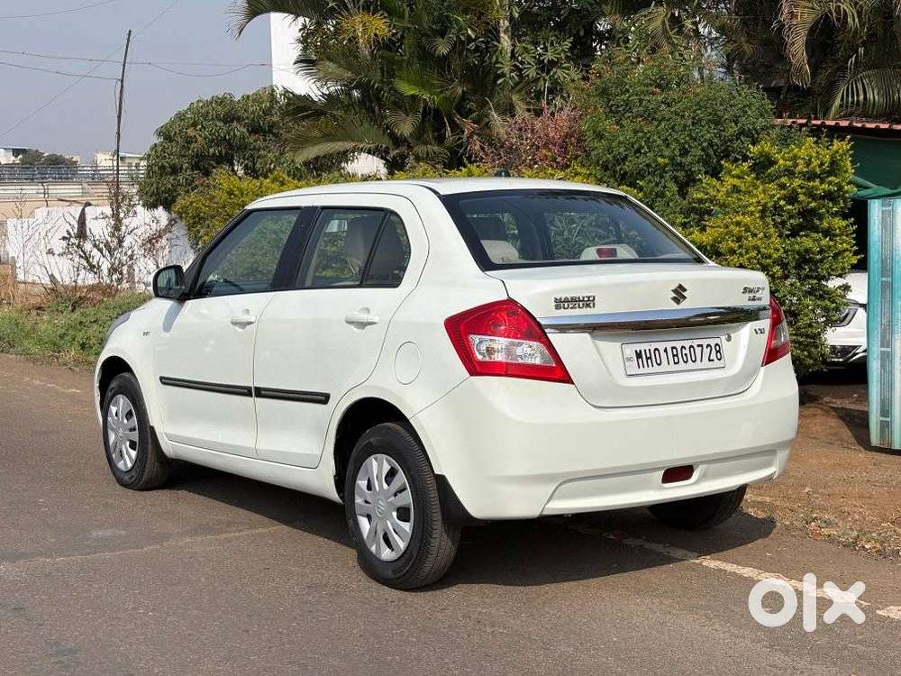 Maruti Suzuki Swift Dzire 1.2 Vxi Bsiv, 2013, Petrol
