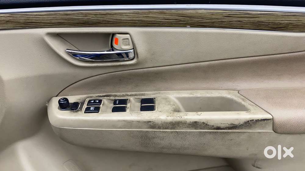 Maruti Suzuki Ciaz 1.5 Alpha Shvs Petrol, 2021, Petrol