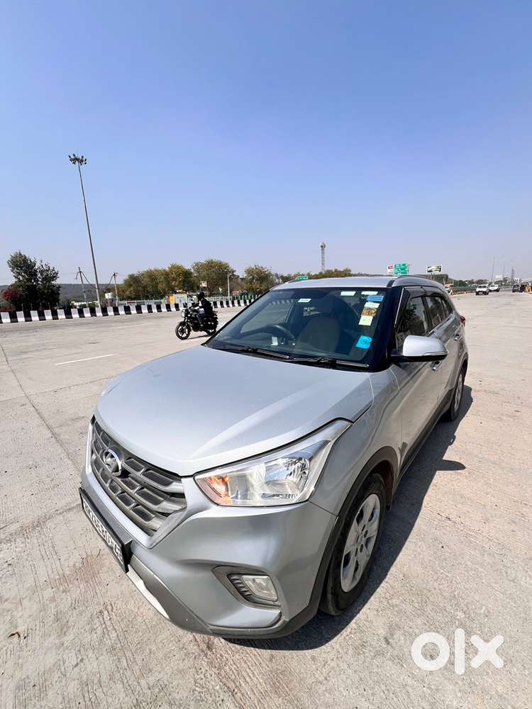 Hyundai Creta Diesel  1st Owner  Full Hyundai Service  Excellent Co