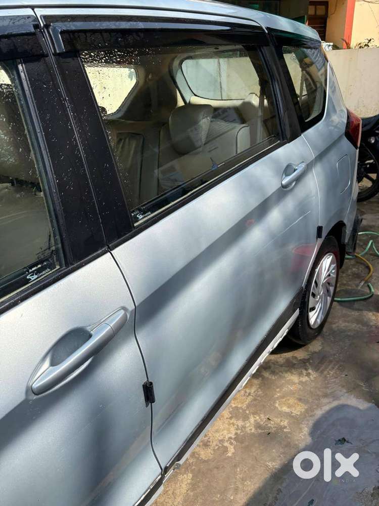 Good Condition With Complete Service Record Ertiga