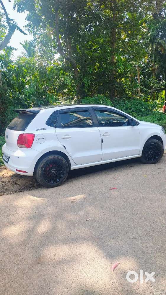Volkswagen Polo 2015 Petrol 115000 Km Driven