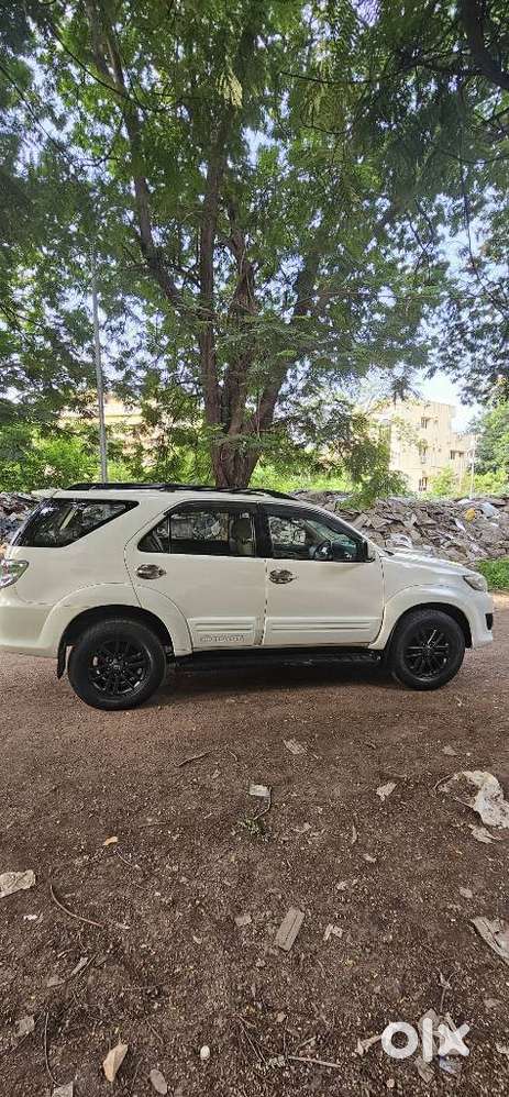 Toyota Fortuner 3.0 4x2 Automatic, 2015, Diesel