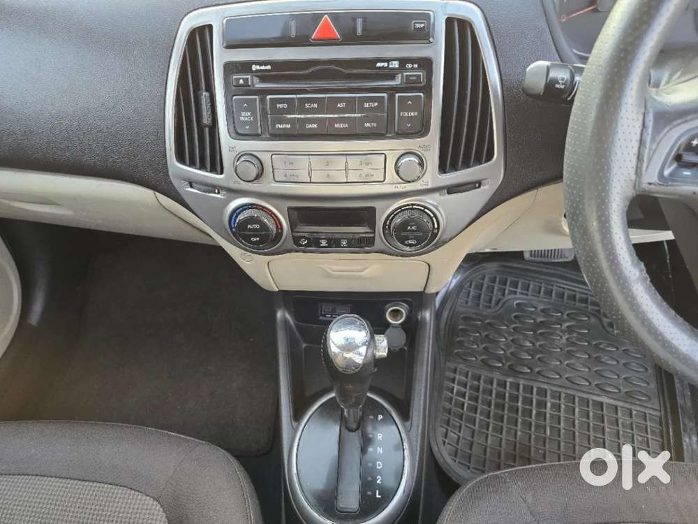 Hyundai I20 Sportz At 1.4, 2013, Diesel