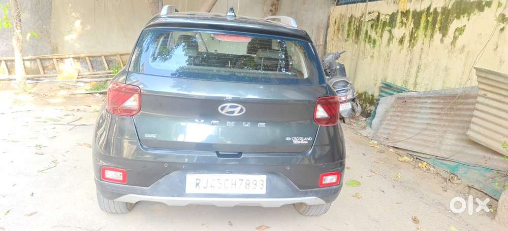 2019 Hyundai Venue Petrol Manual 78000 Km