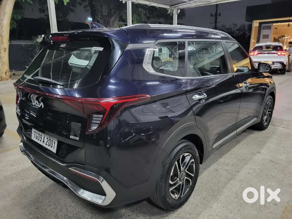 Kia Carens 2023 Petrol 45000 Km Driven