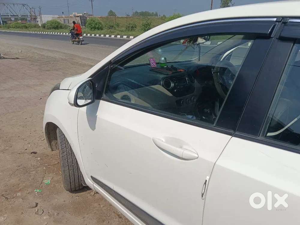 Hyundai Xcent 2015 Petrol