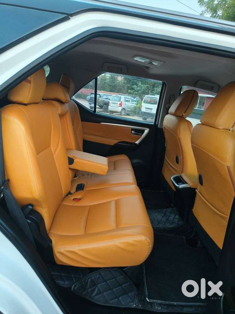 Toyota Fortuner 4x2 At 2.8 Diesel, 2017, Diesel