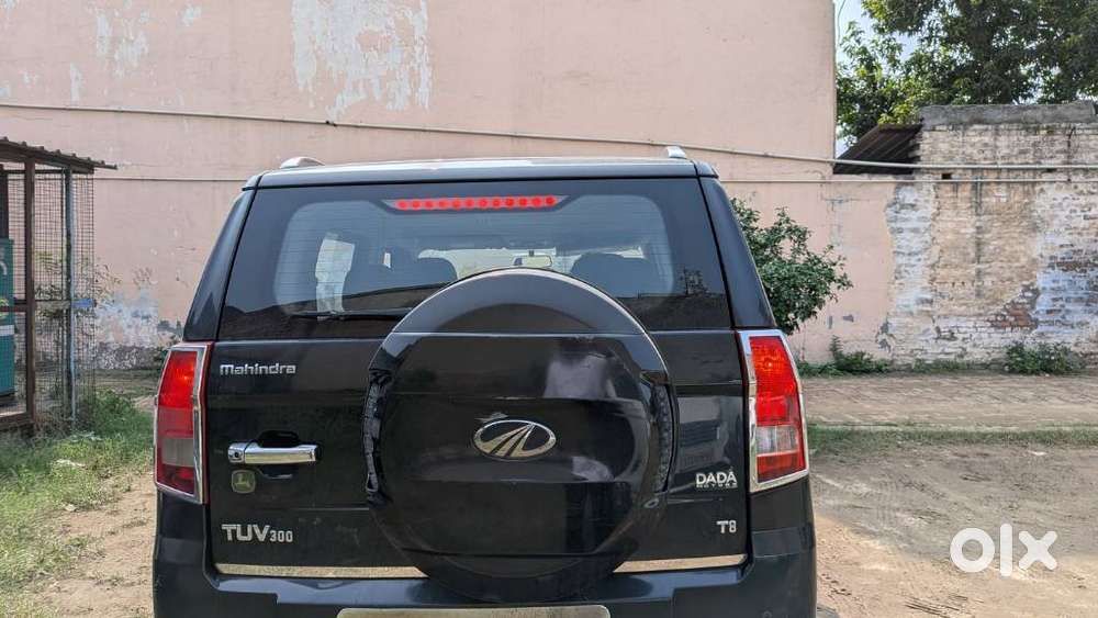 Mahindra Tuv 300 T8, 2016, Diesel