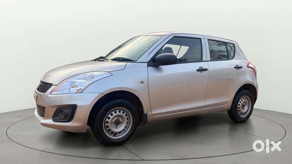 Maruti Suzuki Swift Lxi, 2015, Petrol