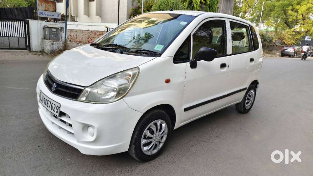 Maruti Suzuki Estilo Lxi, 2010, Petrol