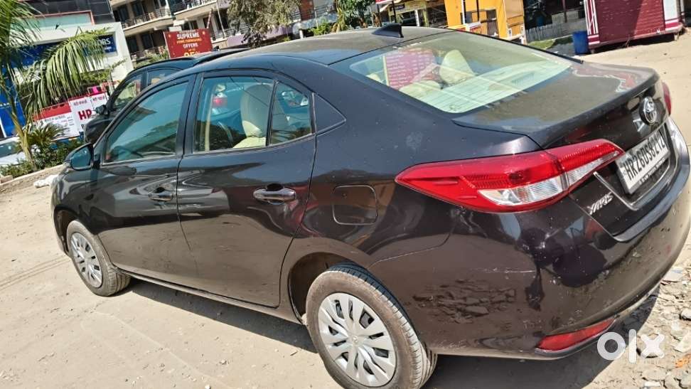 Toyota Yaris G Cvt, 2018, Petrol