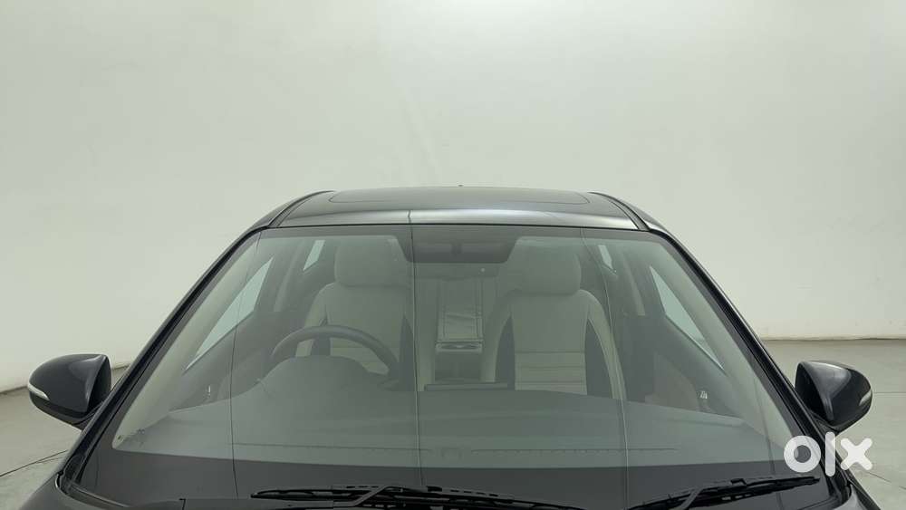 Hyundai Verna 1.5 Mpi Mt Sx (o), 2023, Petrol