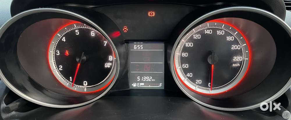 Maruti Suzuki Swift 1.2 Vxi (o), 2023, Petrol