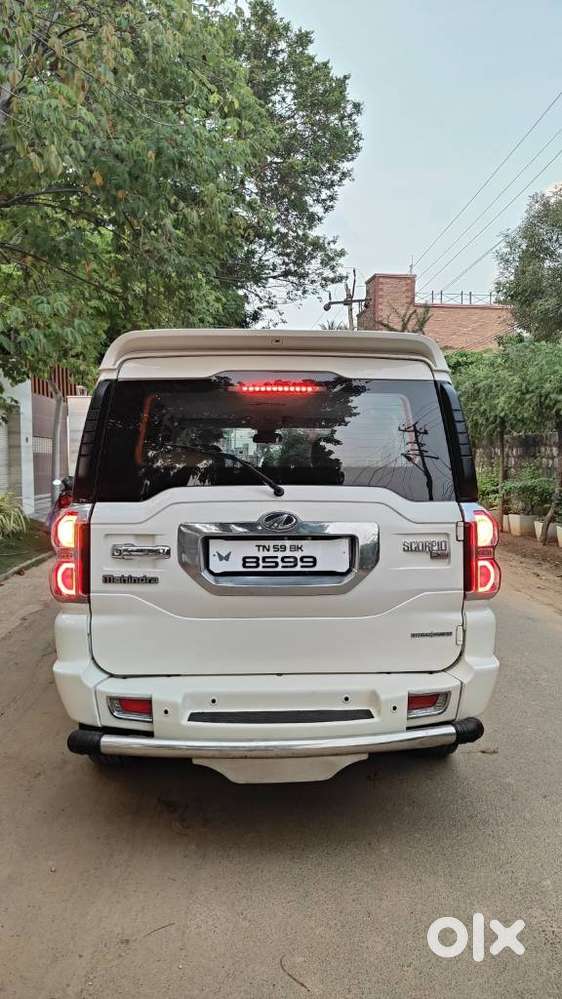 Mahindra Scorpio S10, 2016, Diesel