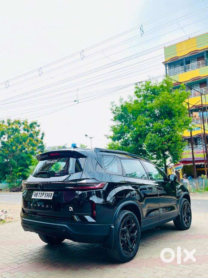 Tata Safari Adventure X Plus 7 Str Dark Edition, 2025, Diesel