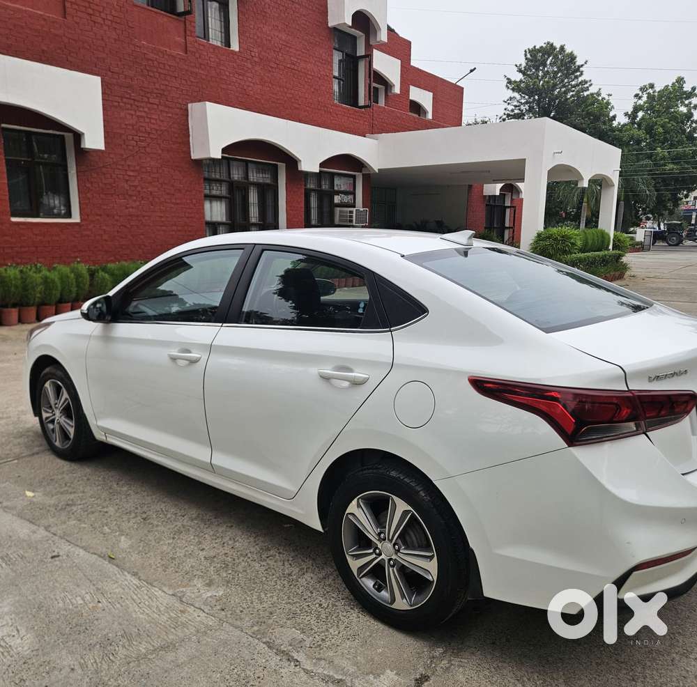 Hyundai Verna Crdi 1.4 Ex, 2019