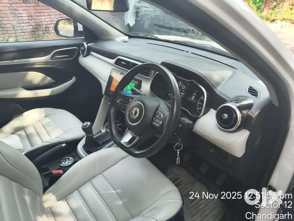 Mg Petrol Car 2023