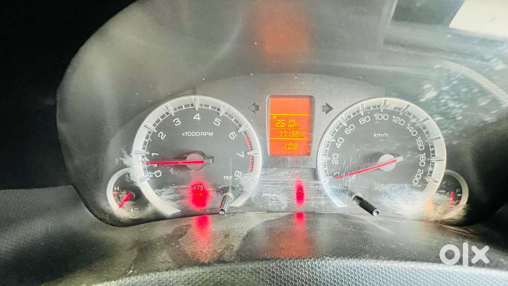 Maruti Suzuki Swift, 2015, Petrol