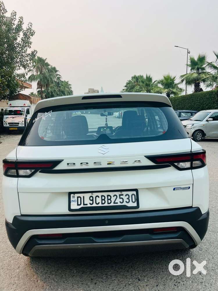 Maruti Suzuki Brezza 1.5 Vxi Smart Hybrid, 2023, Petrol