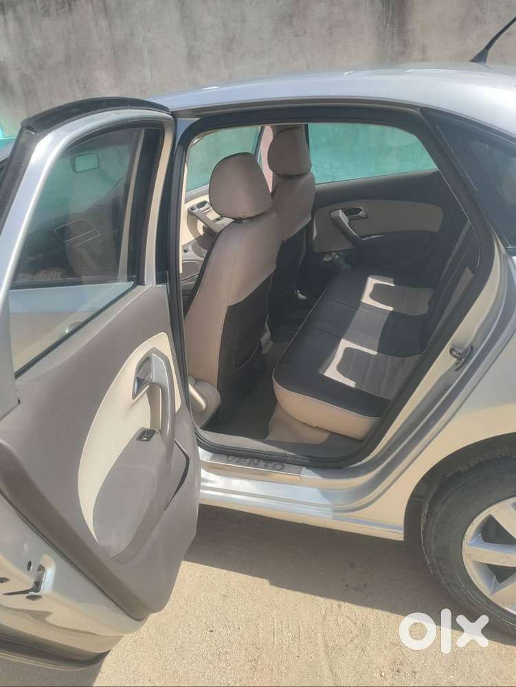 Volkswagen Vento 2012 Style