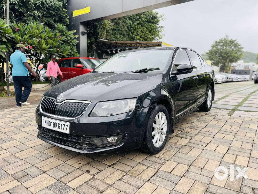 Skoda Octavia Elegance 1.8 Tsi At, 2014, Petrol