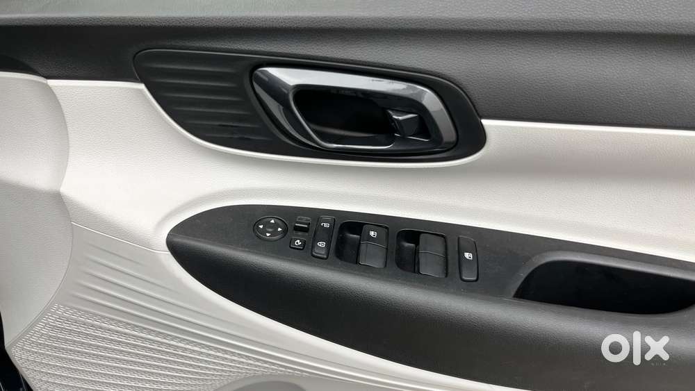 Hyundai New I20 1.2 Sportz Ivt, 2023, Petrol