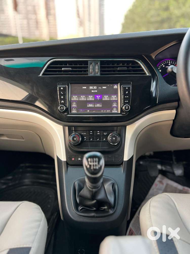 Mahindra Marazzo M6 8str, 2018, Diesel
