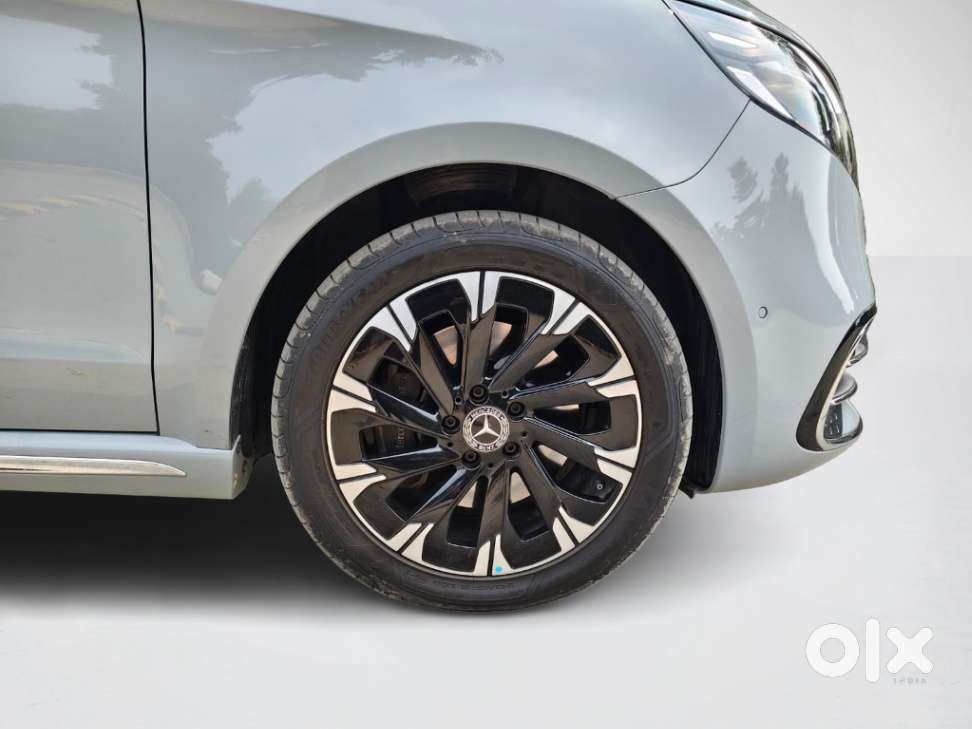 Mercedes-benz V-class V 300 Avantgarde Extra Long, 2025, Petrol