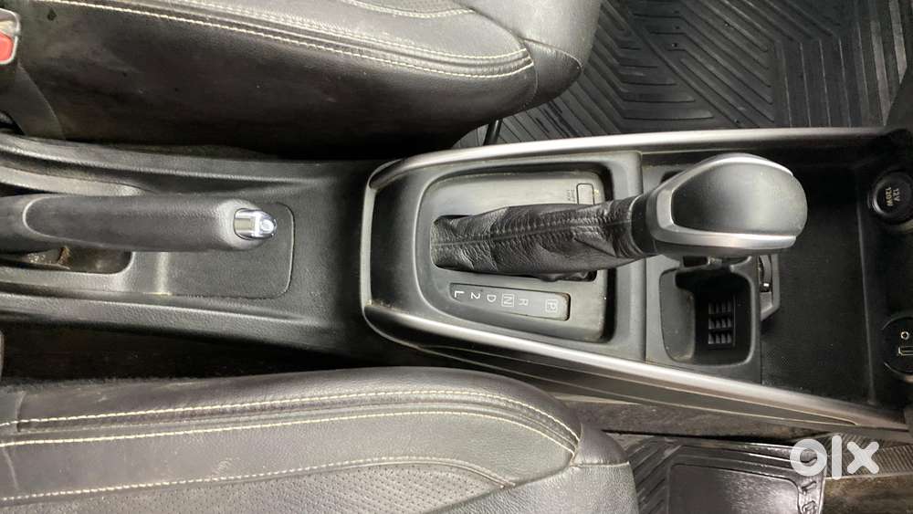 Maruti Suzuki Xl6 Alpha At, 2021, Petrol